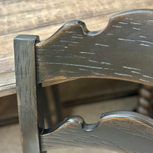 Load image into Gallery viewer, 5PC Hooker 'La Grange' Dining Set
