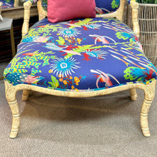 Load image into Gallery viewer, Ornate Fish Chair W/Ottoman
