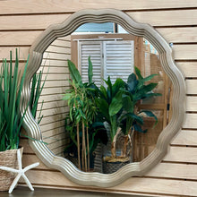 Load image into Gallery viewer, Champagne Round Mirror
