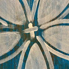 Load image into Gallery viewer, Wooden Sand Dollar Art
