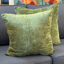 Load image into Gallery viewer, Green Pillow
