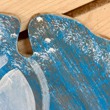 Load image into Gallery viewer, Wooden Sand Dollar Art
