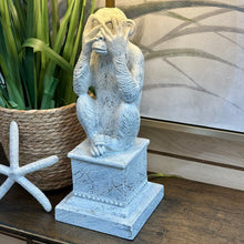 Load image into Gallery viewer, Monkey Lamp
