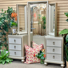 Load image into Gallery viewer, &#39;Diva&#39; Vanity Dresser &amp; Mirror
