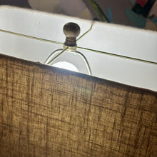 Load image into Gallery viewer, Heron Table Lamp
