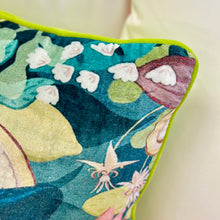 Load image into Gallery viewer, Vibrant Flamingo Pillow
