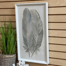Load image into Gallery viewer, Med Feather I Art
