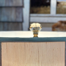 Load image into Gallery viewer, Uttermost 'Alenya' Lamp
