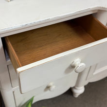 Load image into Gallery viewer, Lexington Dresser W/Mirror
