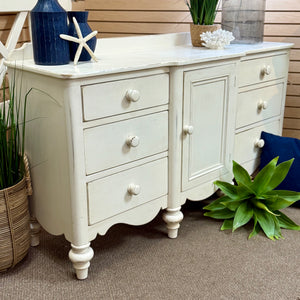 Lexington Dresser W/Mirror