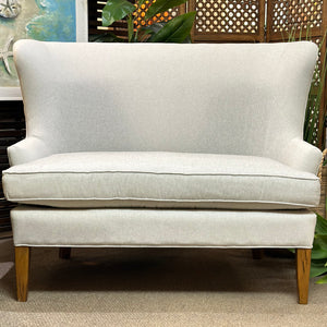 Paladin High Back Settee