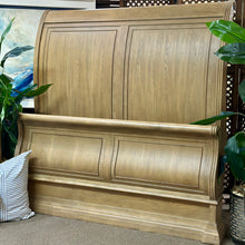 Load image into Gallery viewer, Havertys Queen Sleigh Bed
