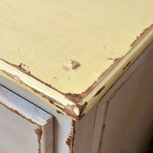 3DRW Distressed Chest