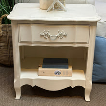 Load image into Gallery viewer, 1DRW Ivory Nightstand
