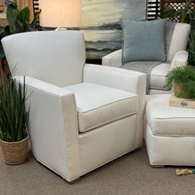 Load image into Gallery viewer, Ethan Allen &#39;Turner&#39; Chair
