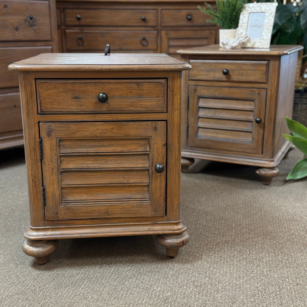 Kincaid 'Weatherford' Nightstand