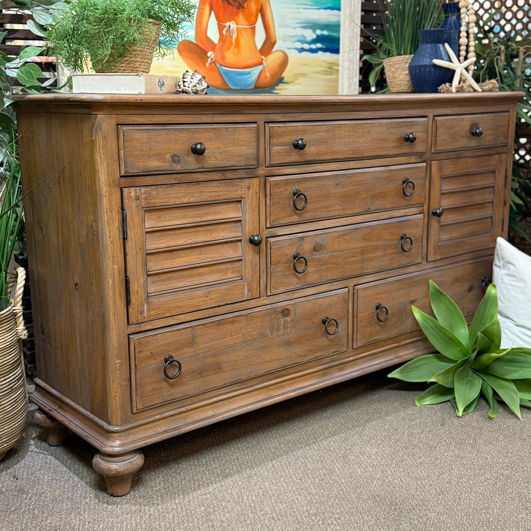 Kincaid 'Weatherford' Dresser