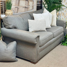 Load image into Gallery viewer, Vanguard 'Davidson' Loveseat
