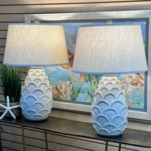 Load image into Gallery viewer, Ethan Allen &#39;Abbey&#39; Lamp
