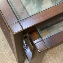 Load image into Gallery viewer, Glass Top Nesting Tables
