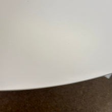 Load image into Gallery viewer, White Round Dining Table
