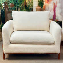 Load image into Gallery viewer, Faux Shearling Oversized Chair
