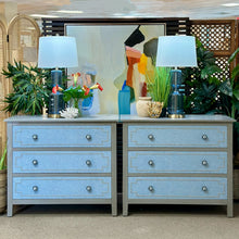 Load image into Gallery viewer, 3DRW Grey &amp; Blue Chest
