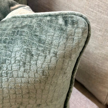 Load image into Gallery viewer, Ethan Allen Down Teal Pillow
