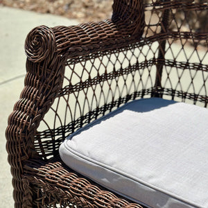 Outdoor Resin Wicker Loveseat