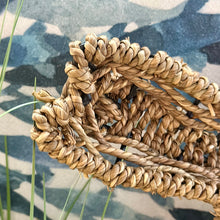 Load image into Gallery viewer, Sm Woven Rabbit Tray

