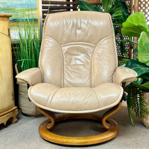 Ekornes Streless Chair & Ottoman