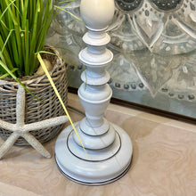 Load image into Gallery viewer, Resin White Lamp
