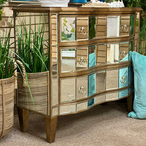 3DRW Mirrored Dresser