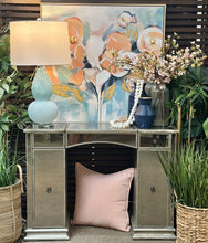 Load image into Gallery viewer, Mirrored Vanity/Desk
