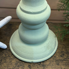 Load image into Gallery viewer, Soft Green Wash Lamp
