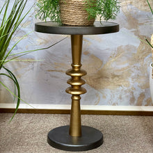 Load image into Gallery viewer, Bassett 'Mundy' Scatter Table

