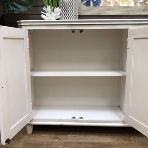 Ivory 4DR Cabinet