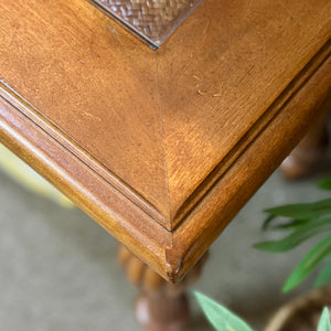 1DRW Console W/Glass