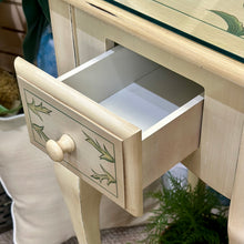 Load image into Gallery viewer, 1DRW Leaf Motif Side Table
