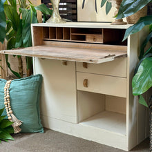 Load image into Gallery viewer, Vintage Kroehler Cabinet
