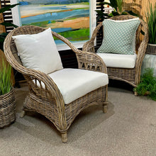 Load image into Gallery viewer, Natural Wicker Chair
