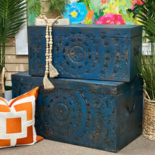 Load image into Gallery viewer, SM Blue Carved Trunk
