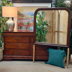Dressers & Nightstands