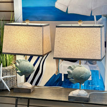 Load image into Gallery viewer, Aqua Fish Lamp
