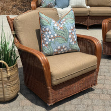 Load image into Gallery viewer, Classic Rattan Swivel Chair
