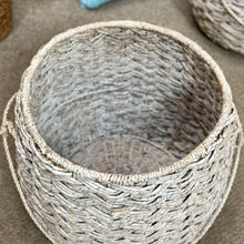 Load image into Gallery viewer, LG Woven Basket W/Handle

