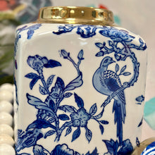 Load image into Gallery viewer, Blue/White Chinoiserie Jar
