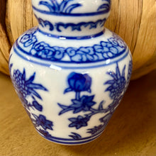 Load image into Gallery viewer, Blue &amp; White Ornament VI
