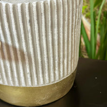 Load image into Gallery viewer, Faux Peace Lily In Pot
