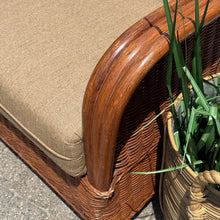 Load image into Gallery viewer, Classic Rattan Swivel Chair
